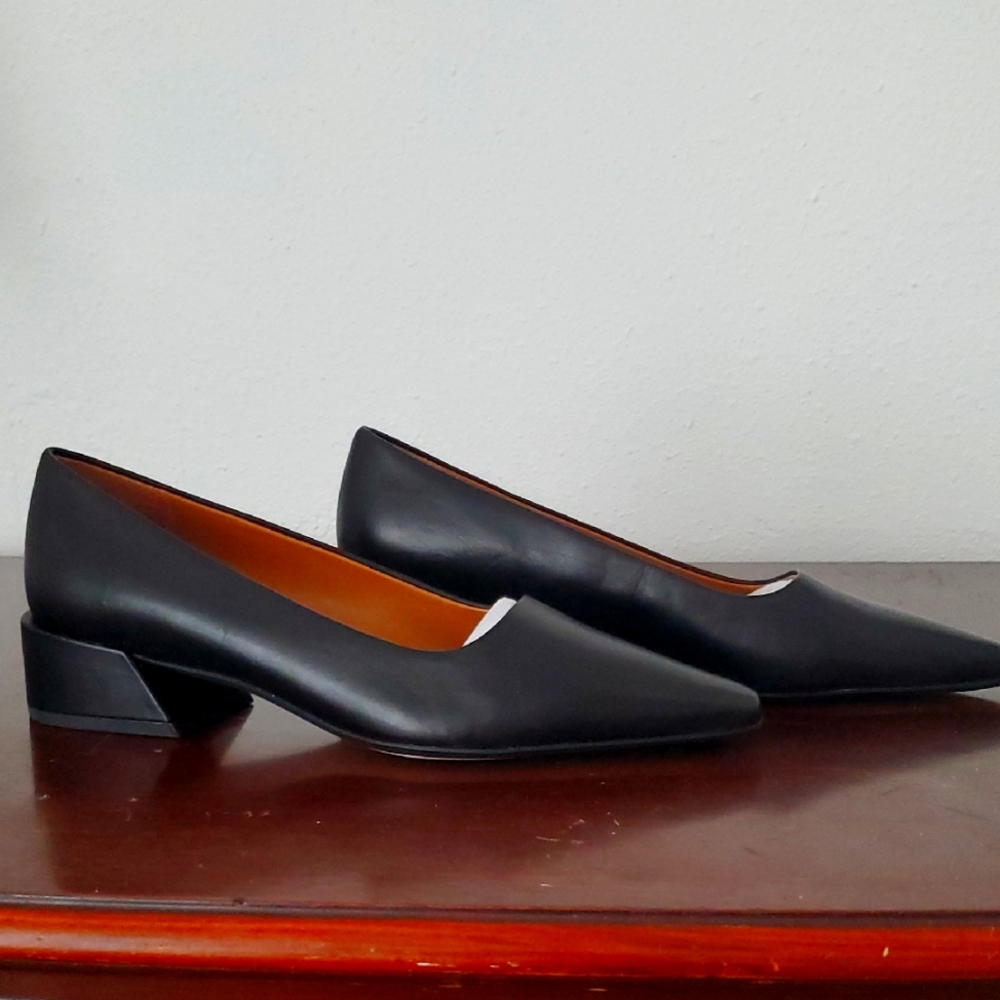 Elegant Black Women's Shoes